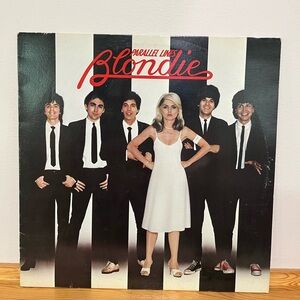 BLONDIE PARALLEL LINES 1978 CHRYSALIS LP Vinyl Record. CHR 1192 Heart Of Glass.